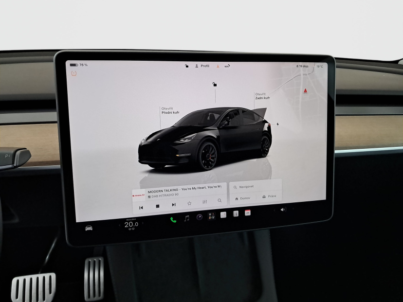 Tesla Model Y, 2022