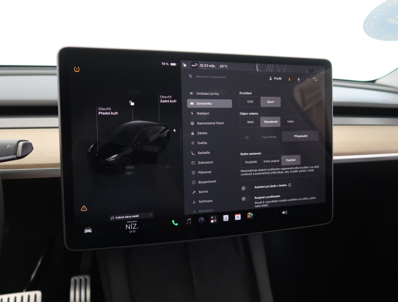 Tesla Model Y, 2022