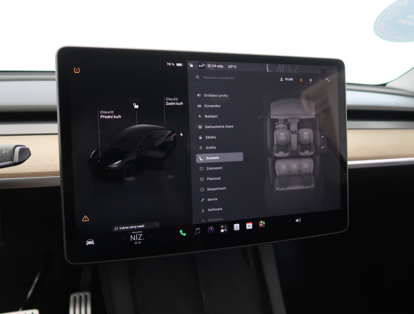 Tesla Model Y, 2022