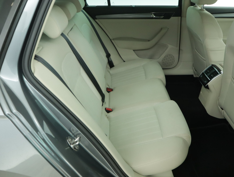 Škoda Superb, 2022
