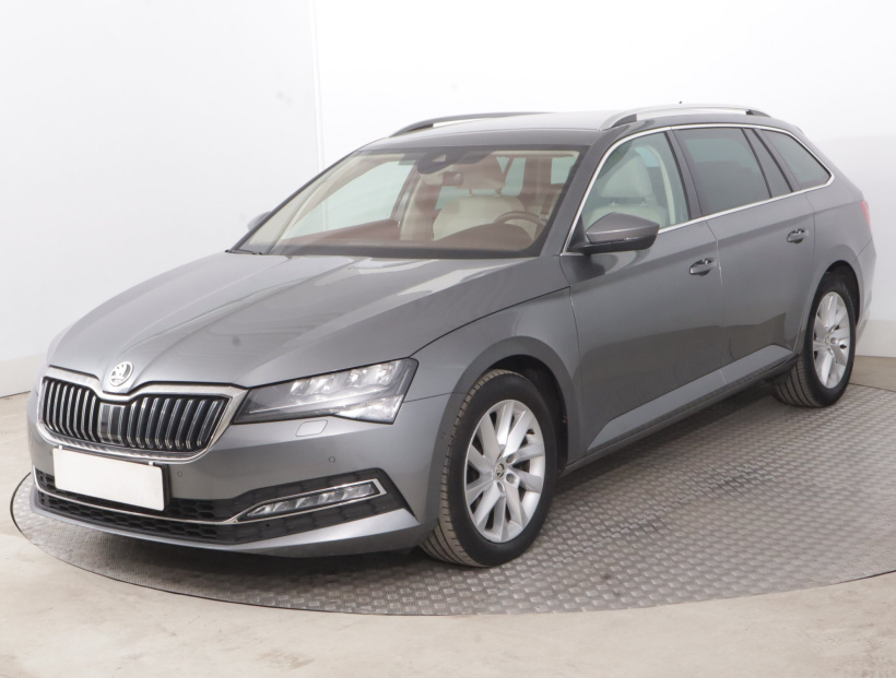Škoda Superb, 2022