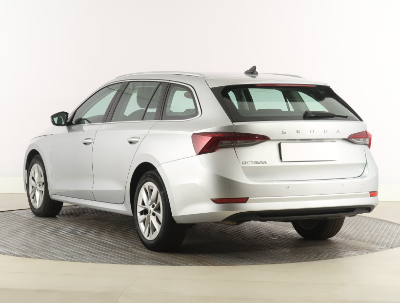 Škoda Octavia, 2021