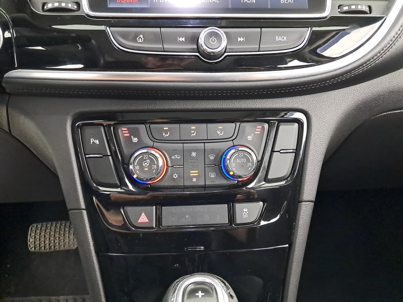 Opel Mokka, 2017