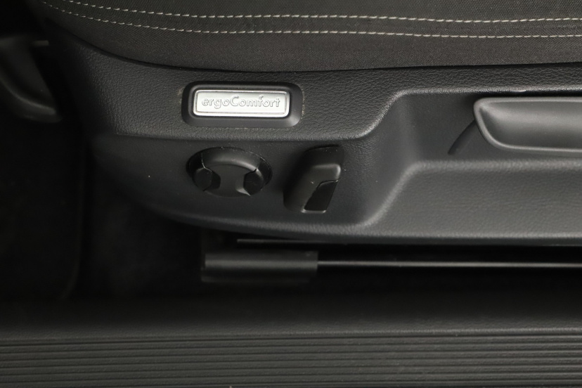Volkswagen Passat, 2015