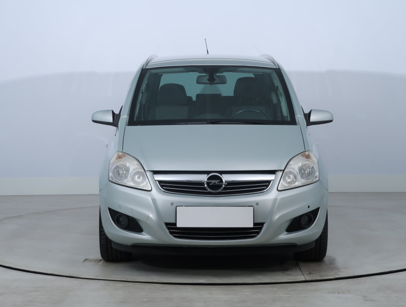 Opel Zafira, 2009