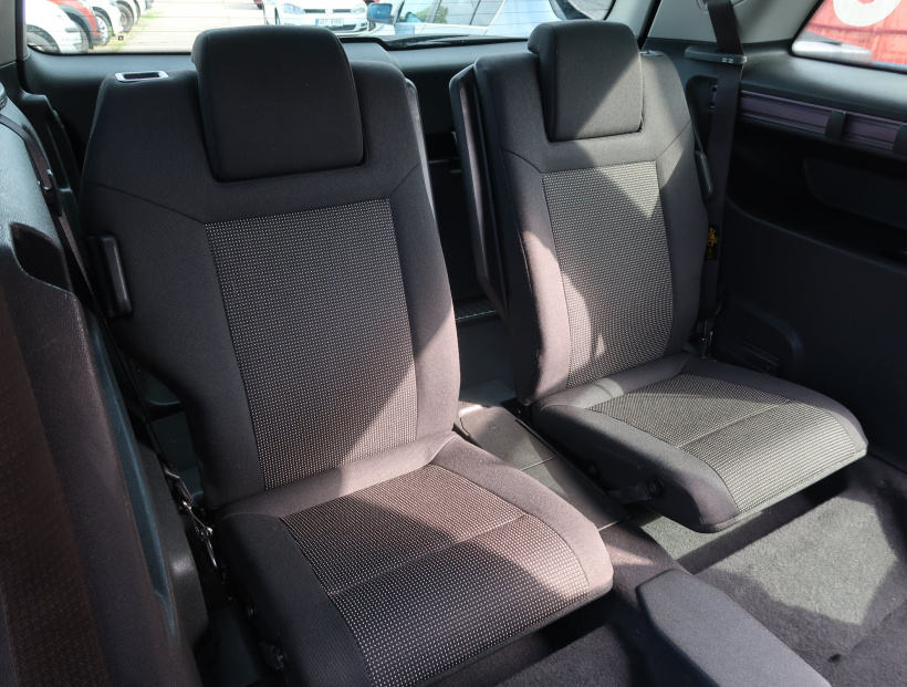 Opel Zafira, 2009