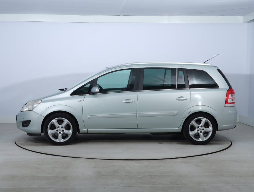 Opel Zafira, 2009
