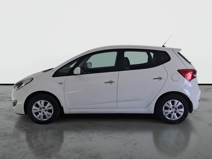 Hyundai ix20, 2013