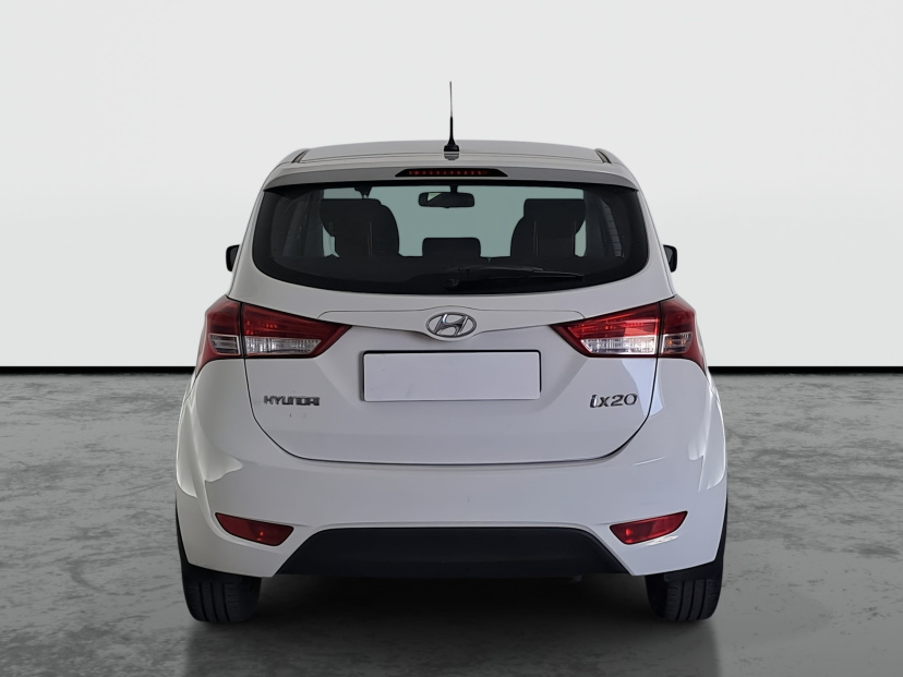 Hyundai ix20, 2013