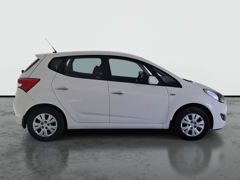 Hyundai ix20, 2013