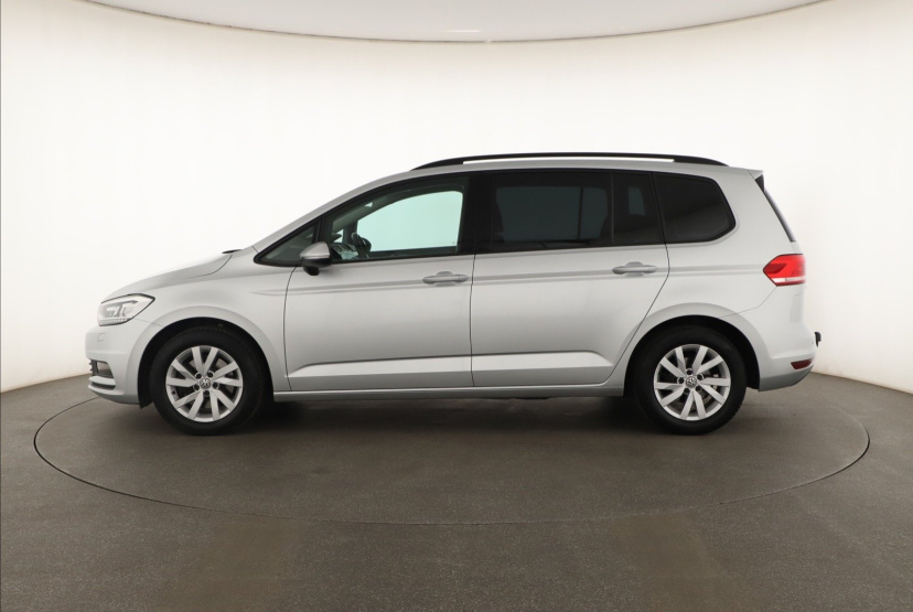 Volkswagen Touran, 2017