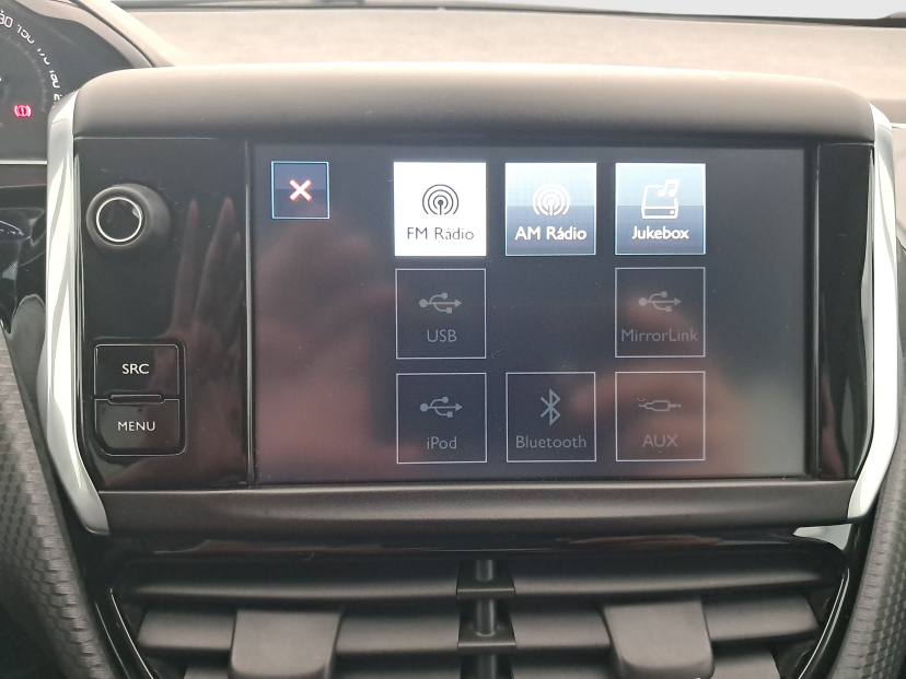 Peugeot 208, 2015