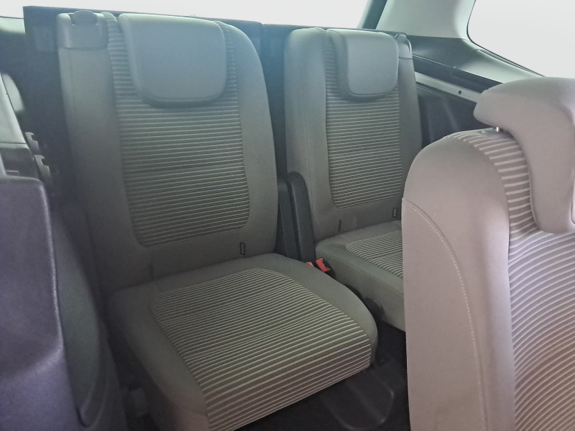 Seat Alhambra, 2015