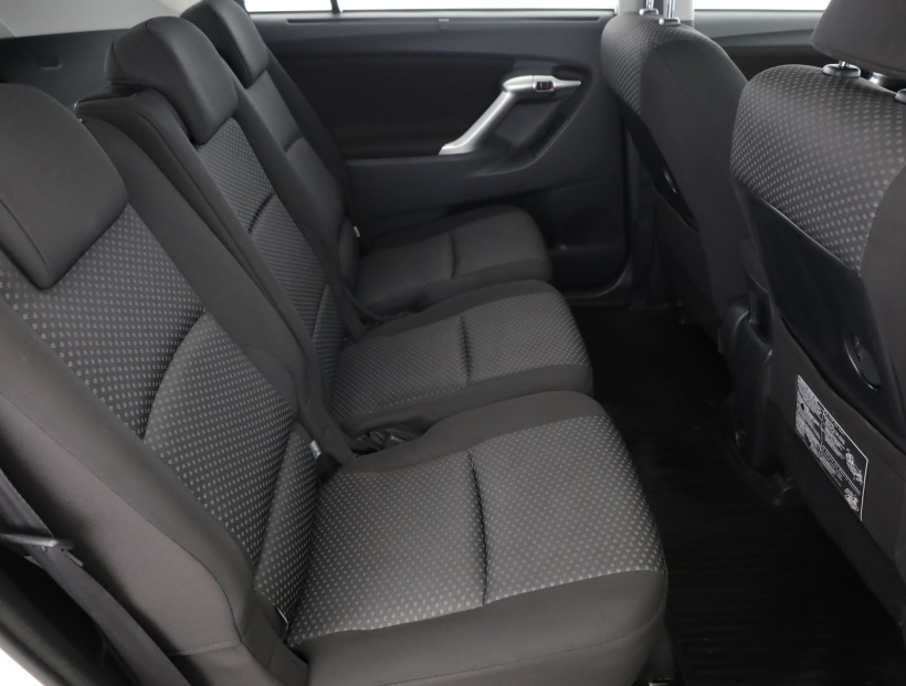 Toyota Verso, 2011