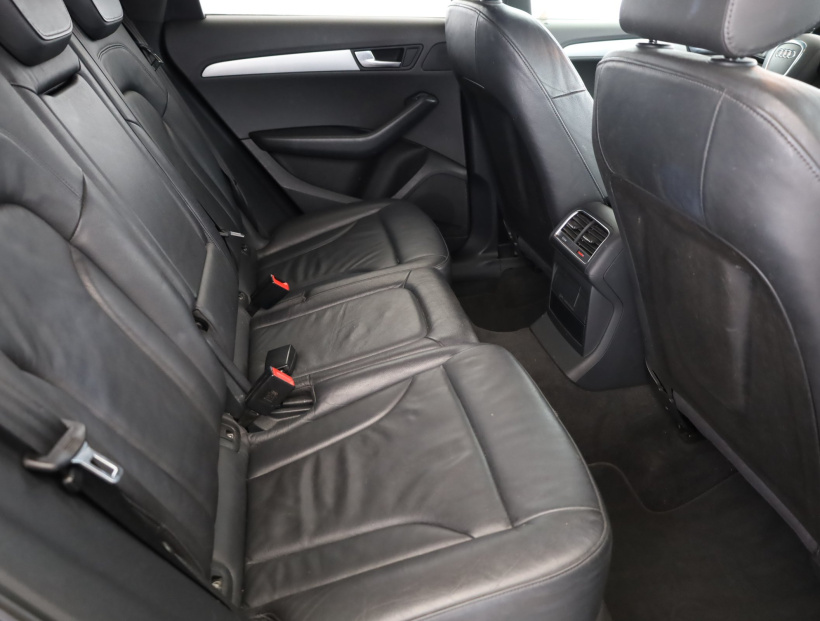 Audi Q5, 2009