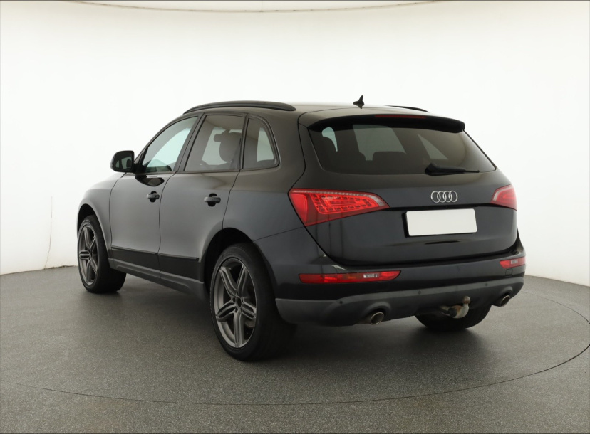 Audi Q5, 2009