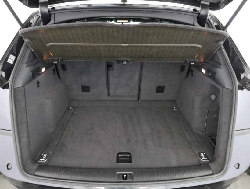 Audi Q5, 2009