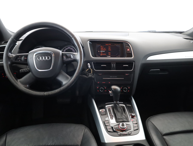 Audi Q5, 2009