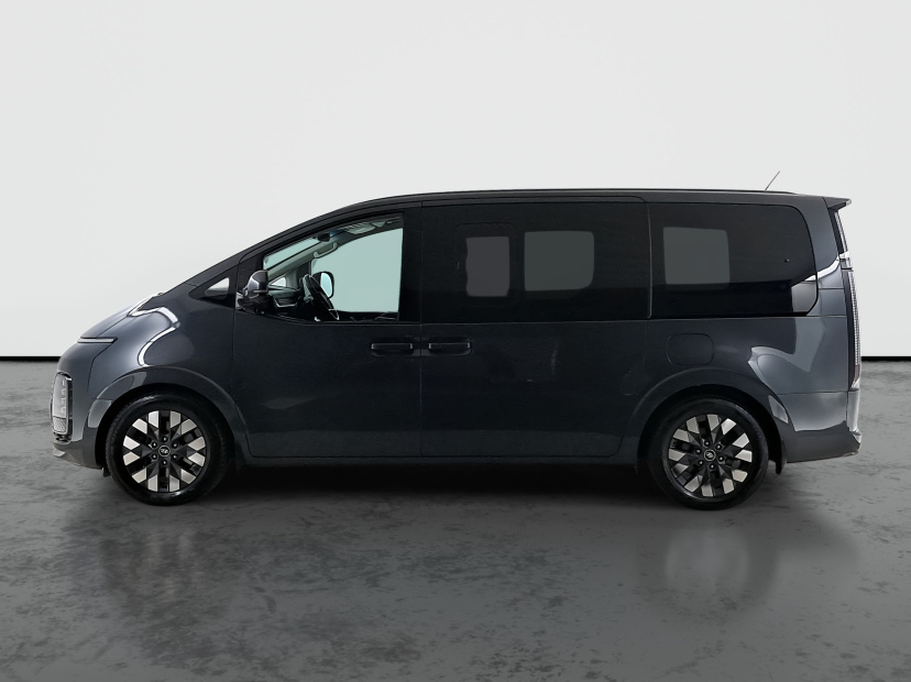 Hyundai Staria, 2021