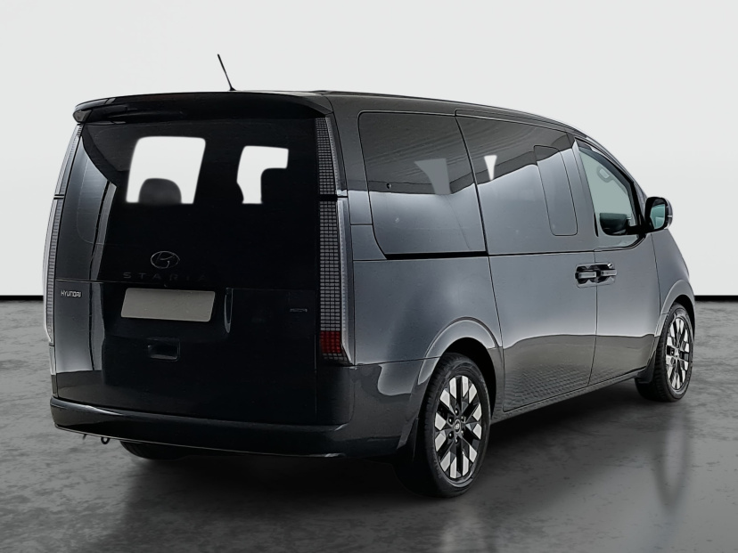Hyundai Staria, 2021