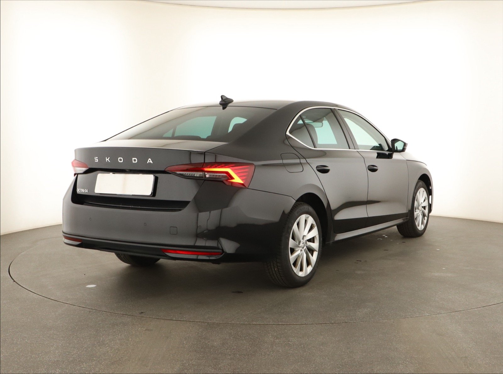Škoda Octavia - 2024