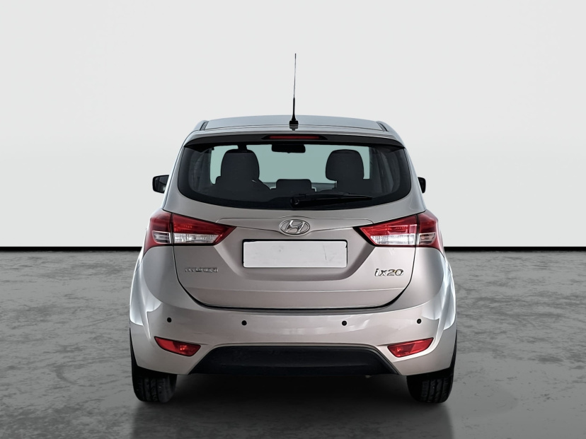 Hyundai ix20, 2016