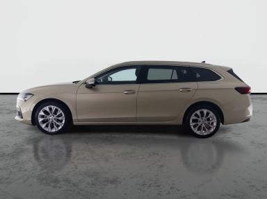 Škoda Superb - 2024