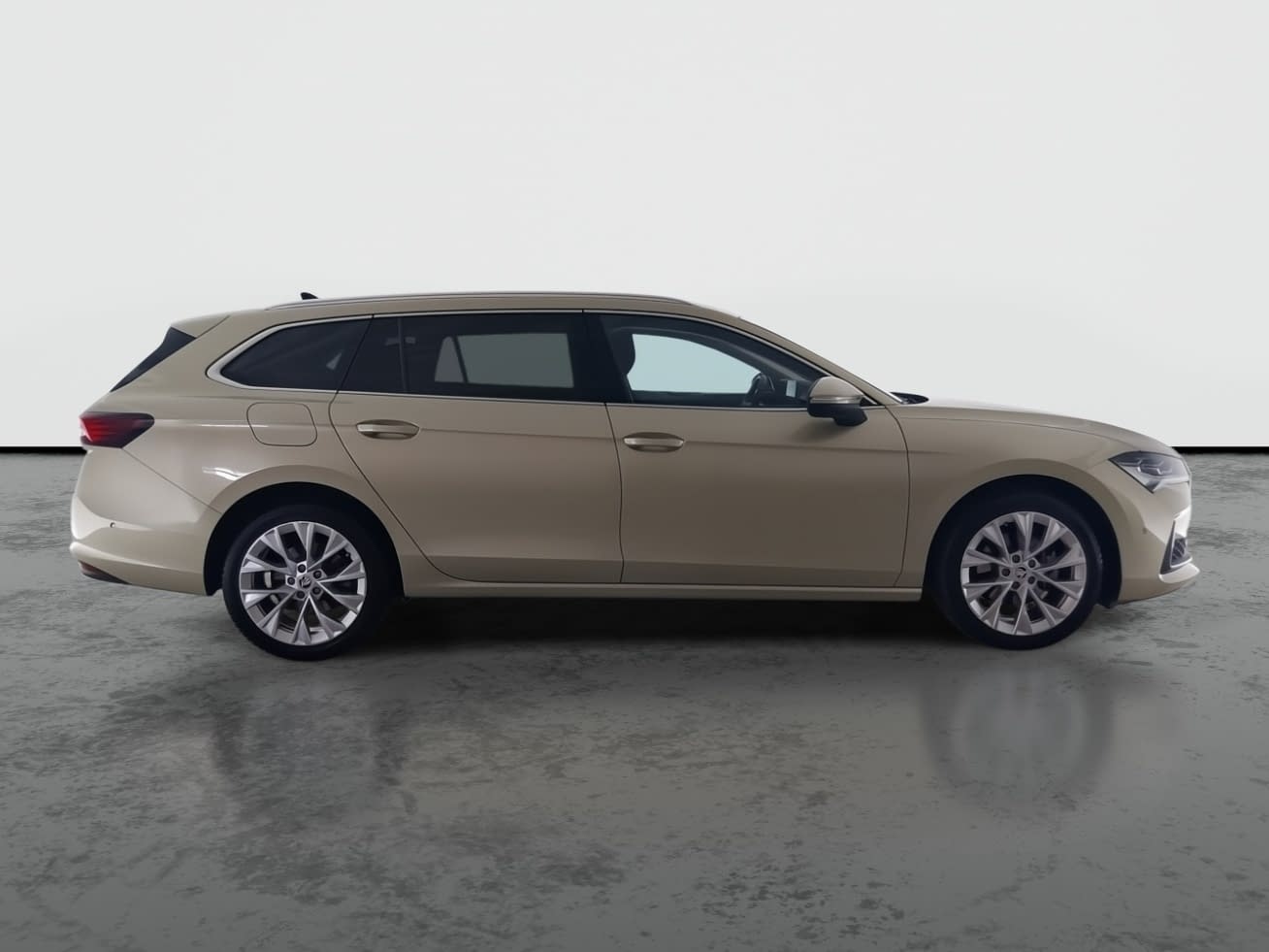 Škoda Superb - 2024