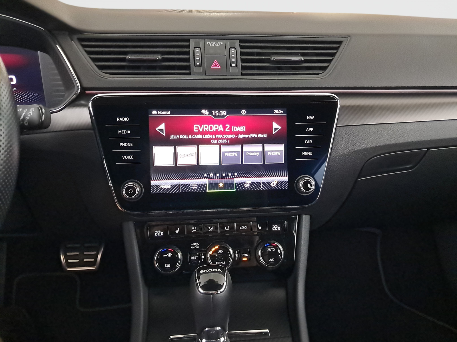 Škoda Superb - 2023