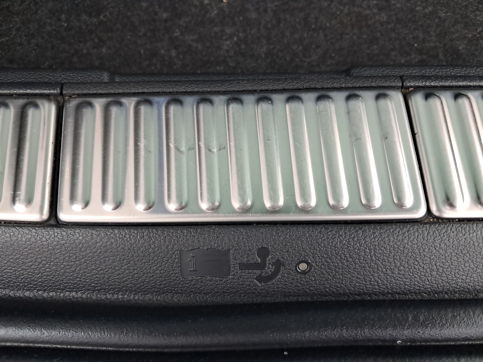Škoda Superb - 2023