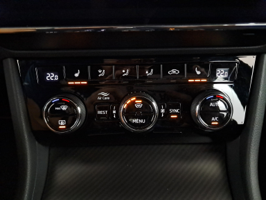 Škoda Superb - 2023
