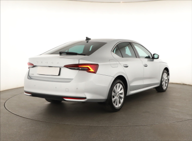 Škoda Octavia - 2024