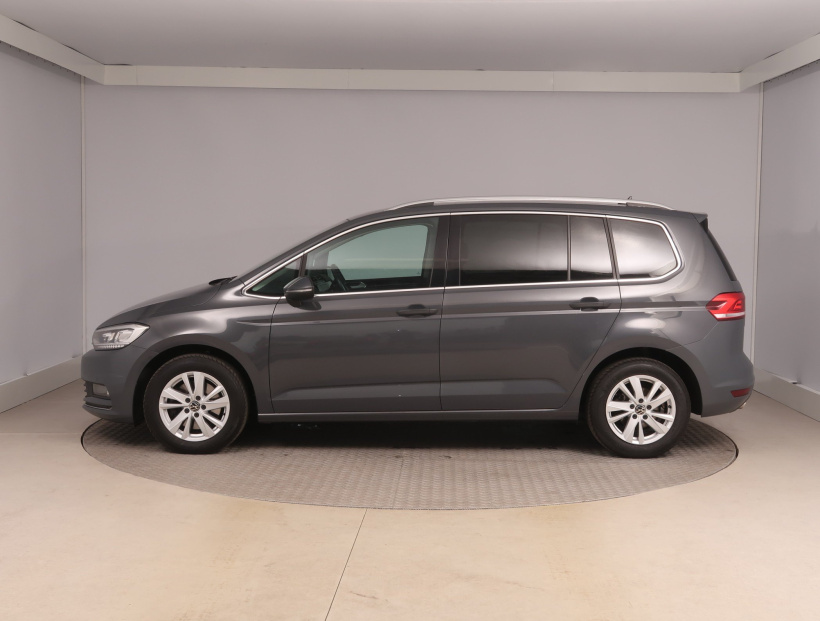 Volkswagen Touran, 2023
