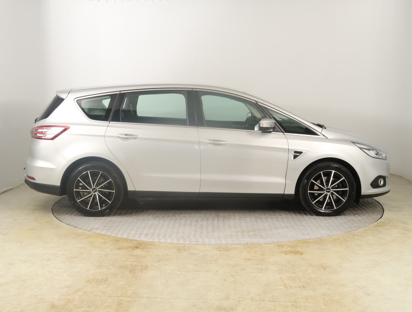 Ford S-Max, 2019