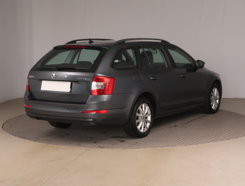 Škoda Octavia, 2015