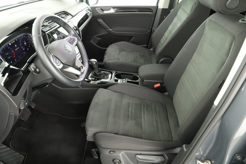 Volkswagen Touran, 2023