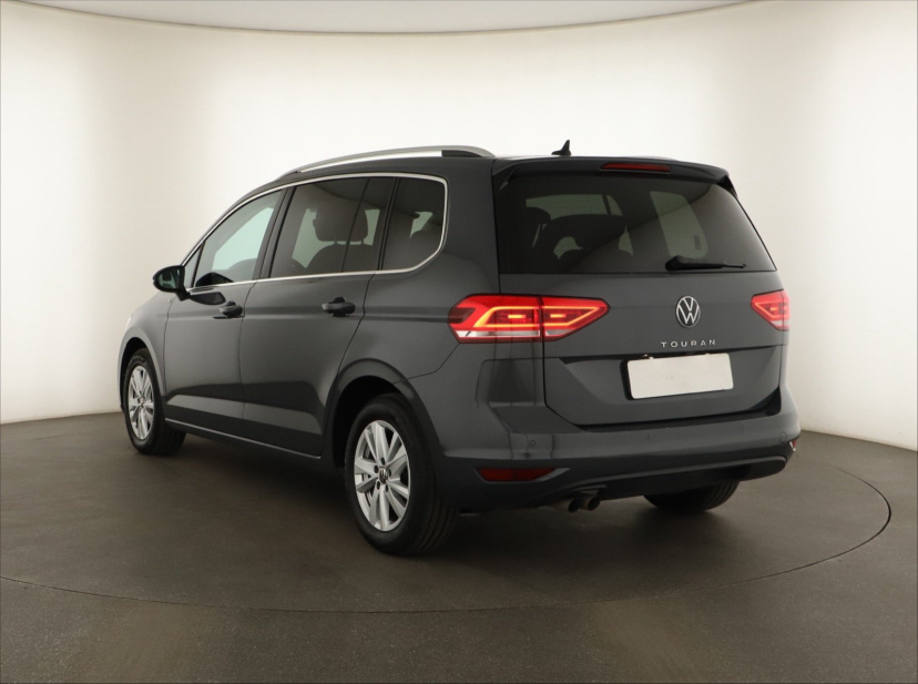 Volkswagen Touran, 2023
