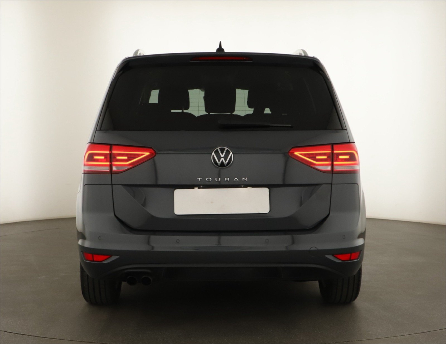 Volkswagen Touran - 2023
