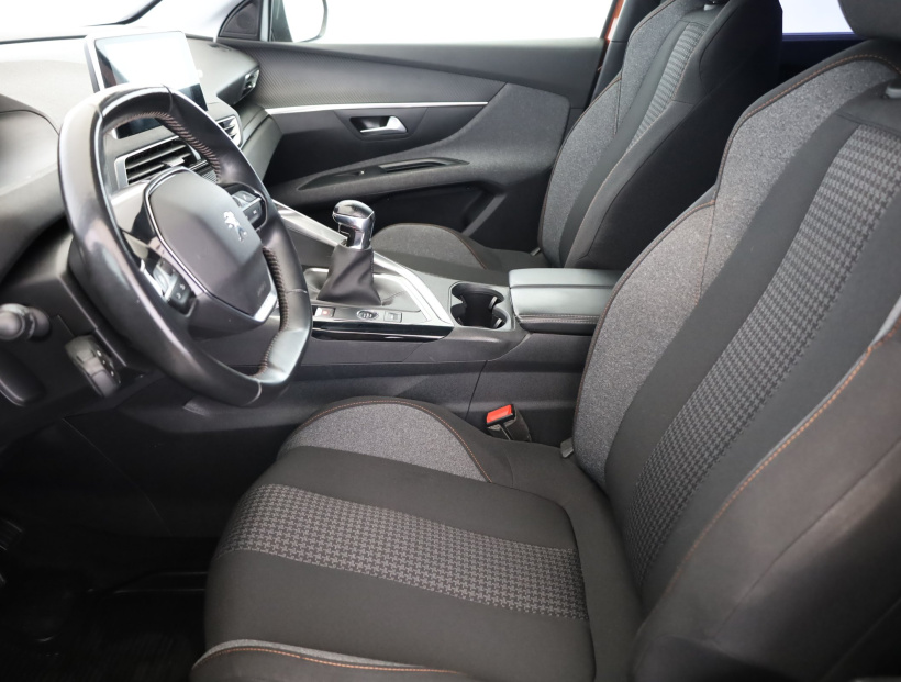 Peugeot 5008, 2021