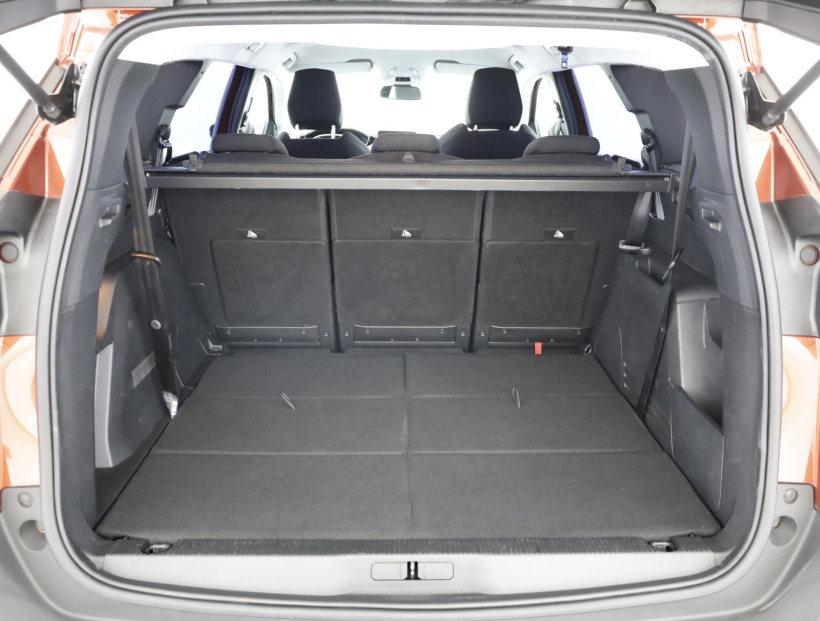 Peugeot 5008, 2021
