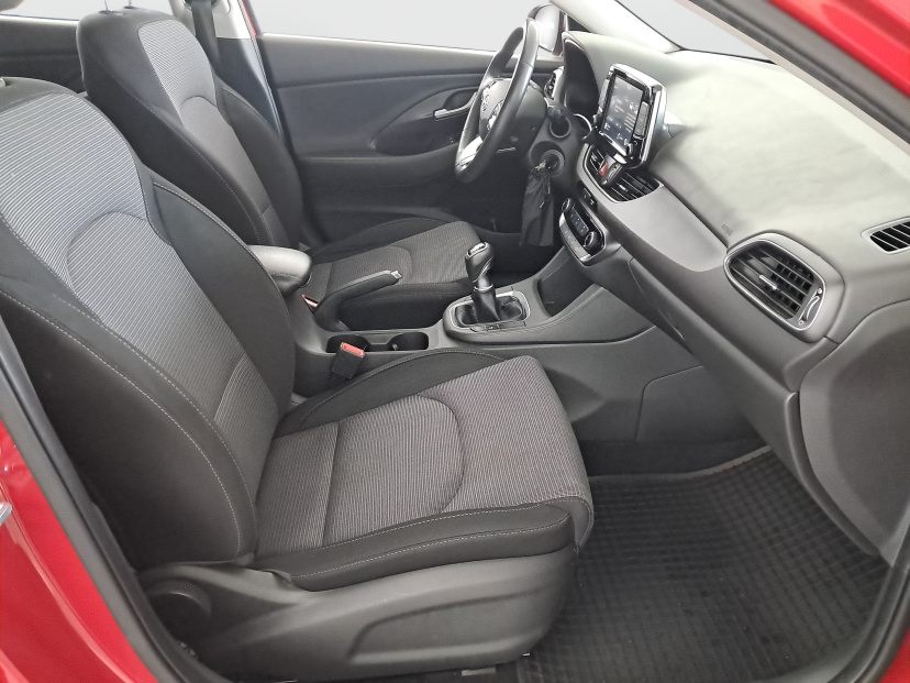 Hyundai i30, 2021
