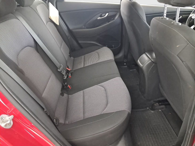 Hyundai i30, 2021