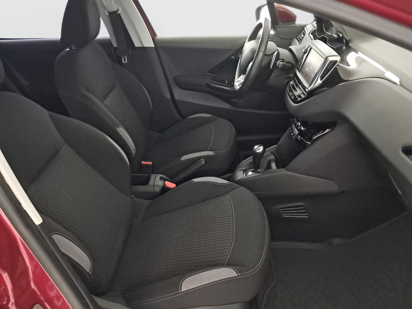 Peugeot 208, 2016