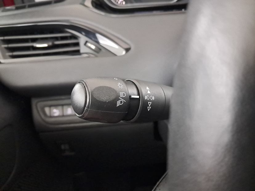 Peugeot 208, 2016