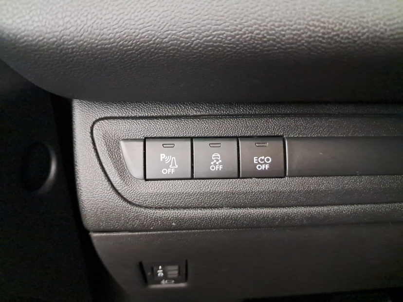 Peugeot 208, 2016