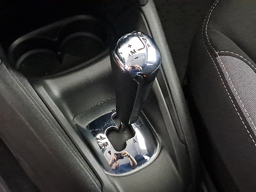 Peugeot 208, 2016