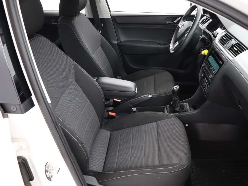 Škoda Rapid Spaceback, 2015