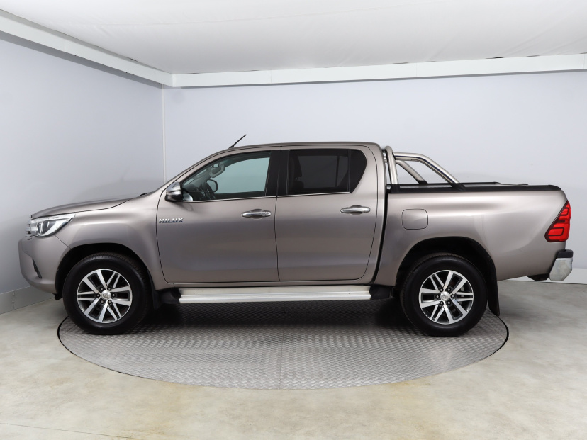 Toyota Hilux, 2017