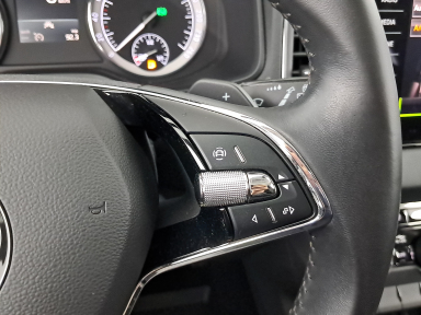 Škoda Karoq - 2023