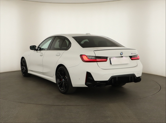 BMW 3